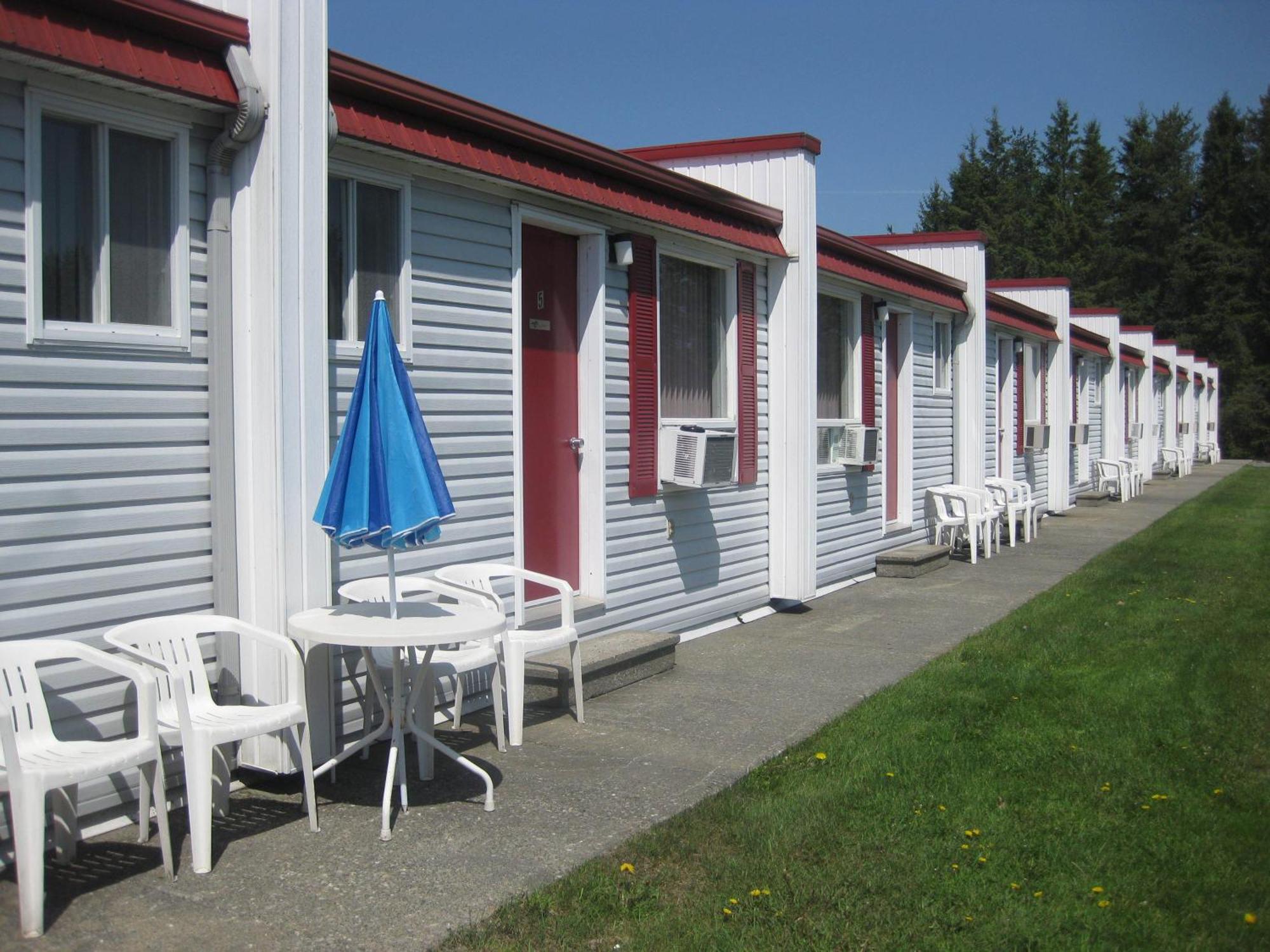Motel De La Pente Douce Magog ภายนอก รูปภาพ