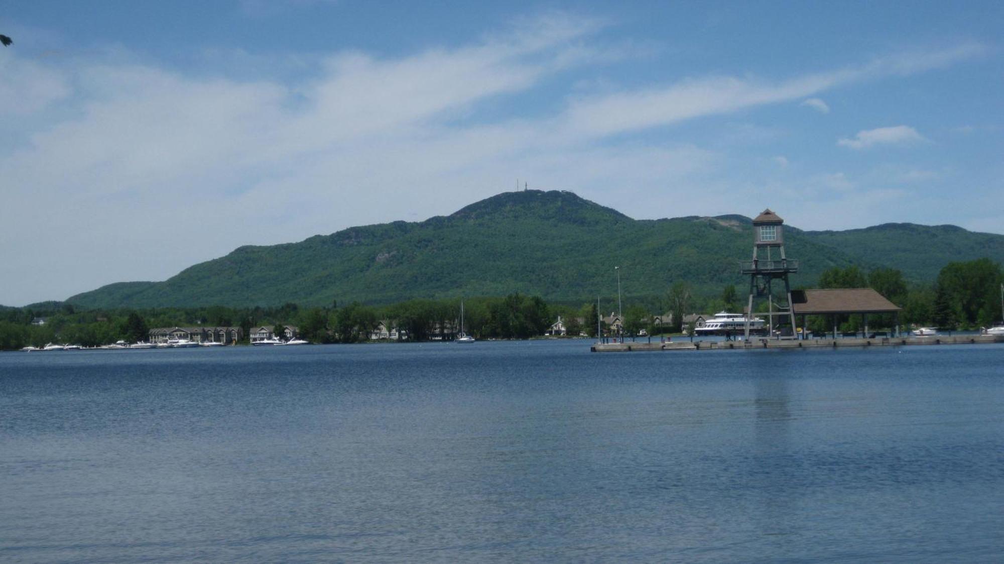 Motel De La Pente Douce Magog ภายนอก รูปภาพ